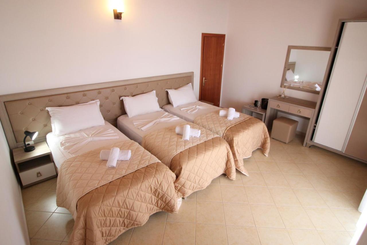 Atlantis Apartments Σαράντα Εξωτερικό φωτογραφία