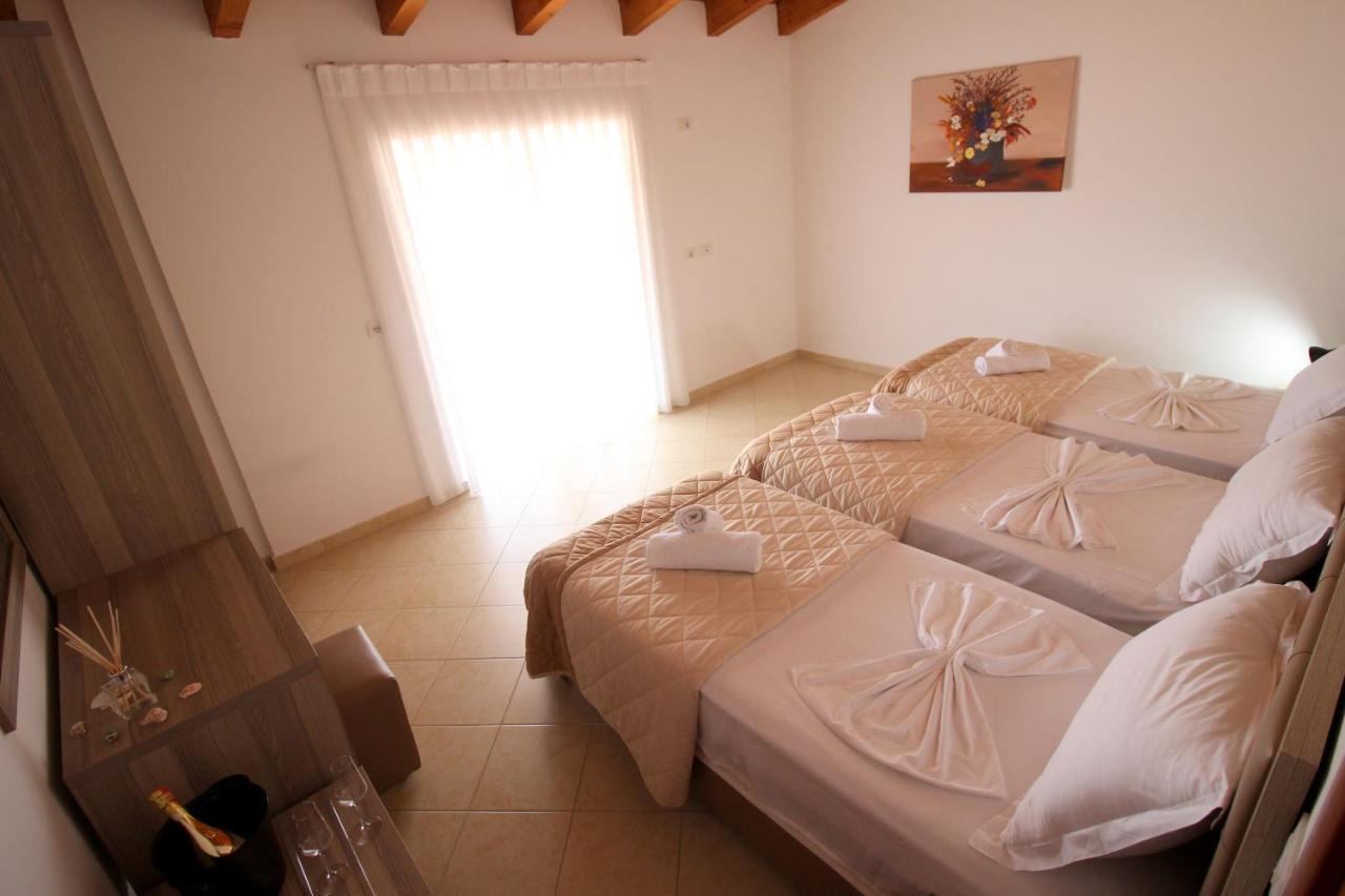 Atlantis Apartments Σαράντα Εξωτερικό φωτογραφία