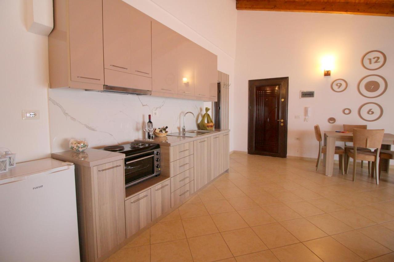 Atlantis Apartments Σαράντα Εξωτερικό φωτογραφία