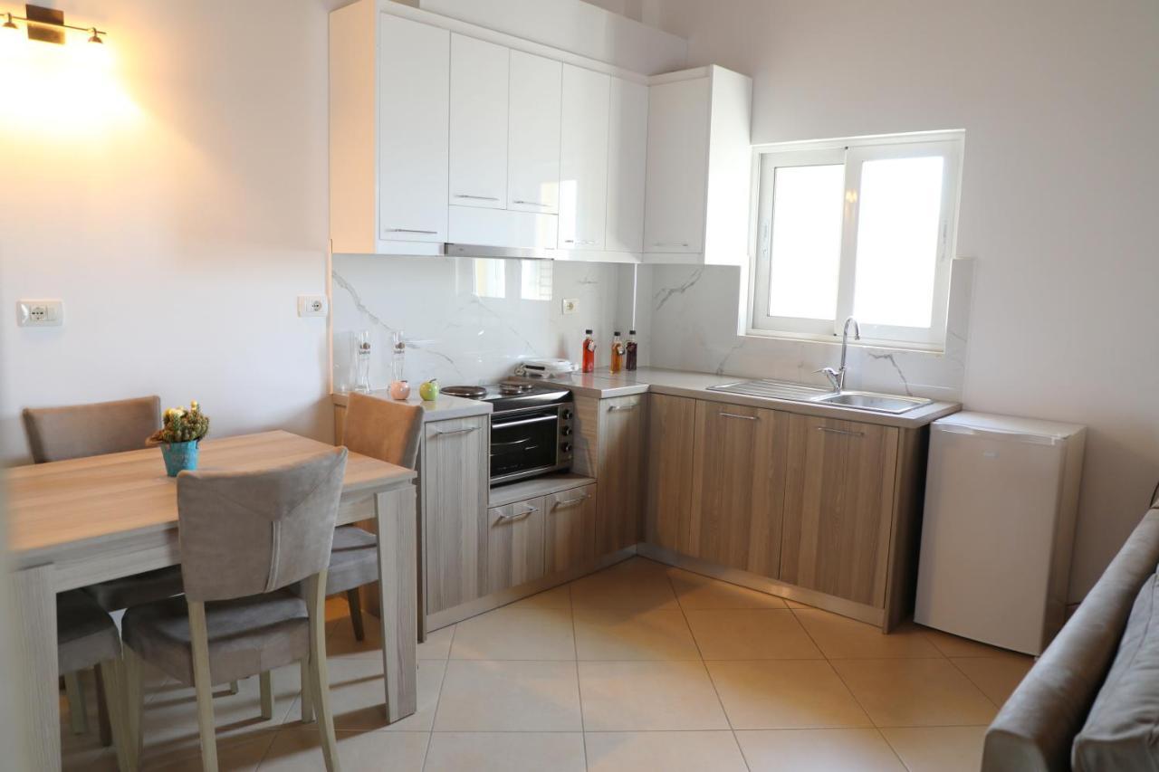 Atlantis Apartments Σαράντα Εξωτερικό φωτογραφία