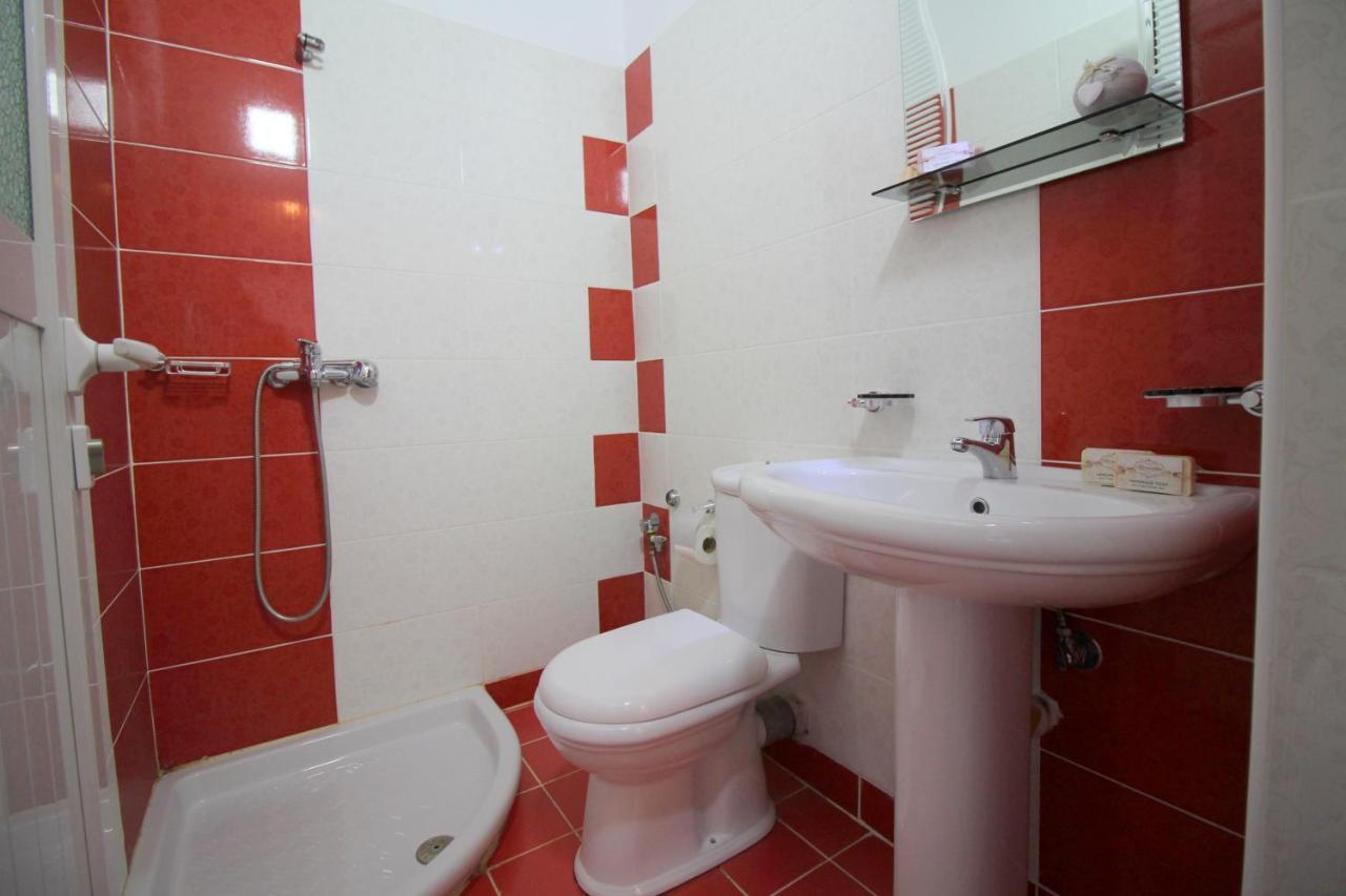 Atlantis Apartments Σαράντα Εξωτερικό φωτογραφία