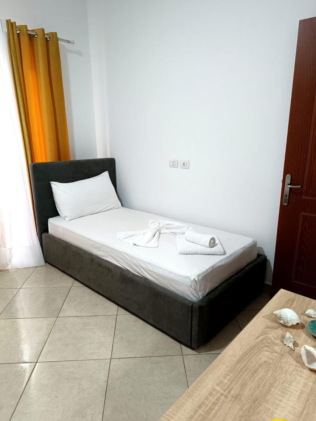 Atlantis Apartments Σαράντα Εξωτερικό φωτογραφία