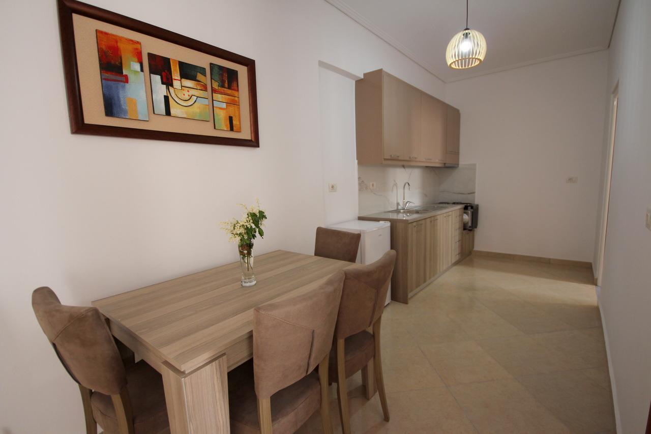 Atlantis Apartments Σαράντα Εξωτερικό φωτογραφία